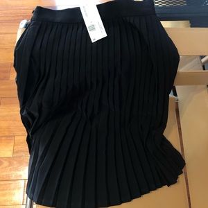 BRAND NWT Pleated American Apparel Skirt